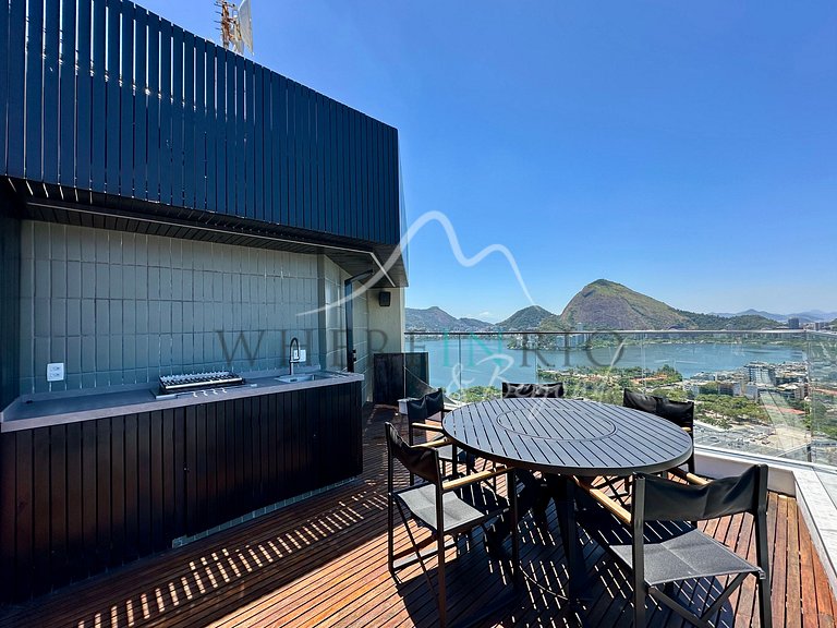 3 bedroom penthouse with the best view in Rio de Janeiro for