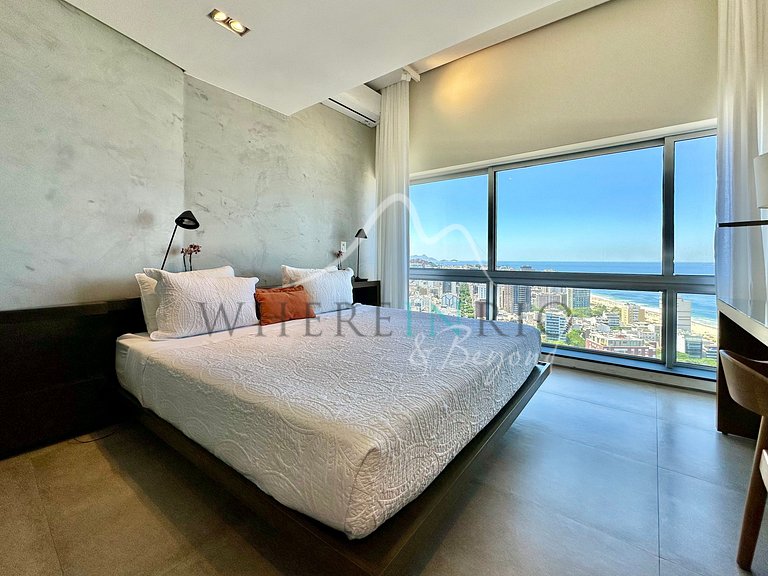 3 bedroom penthouse with the best view in Rio de Janeiro for