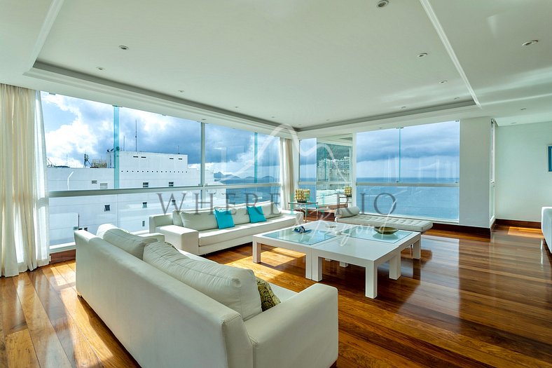 5-bedroom ocean-view penthouse in Copacabana