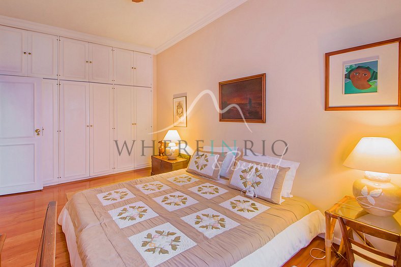 Apartamento de 2 dormitorios con vistas al mar en alquiler e