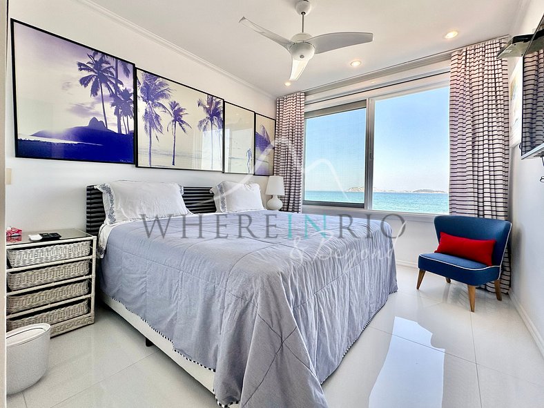 Apartamento de lujo con vistas panorámicas al mar en Arpoado