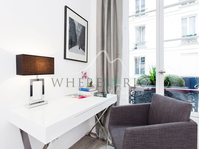 Apartment for seasonal rental in Montorgueil, Paris