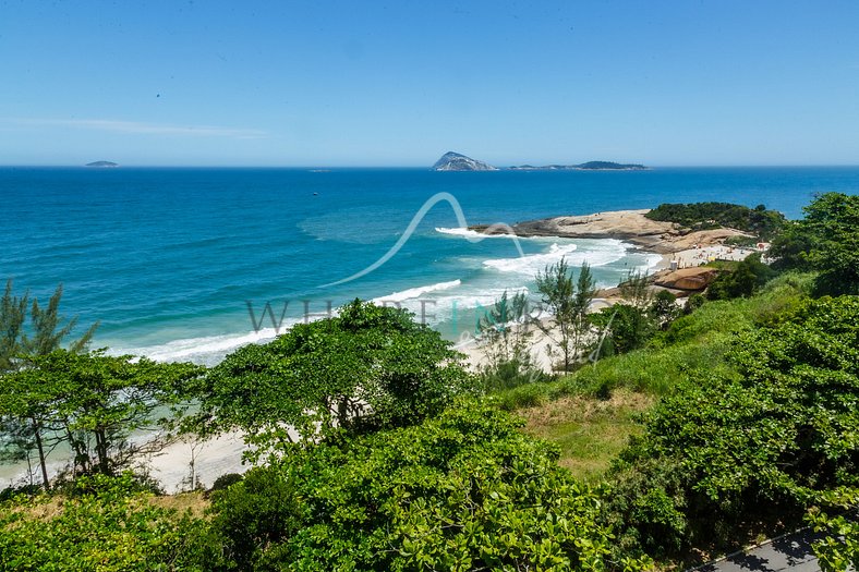 Ático Dúplex con Vista al Mar y Balcón en Arpoador