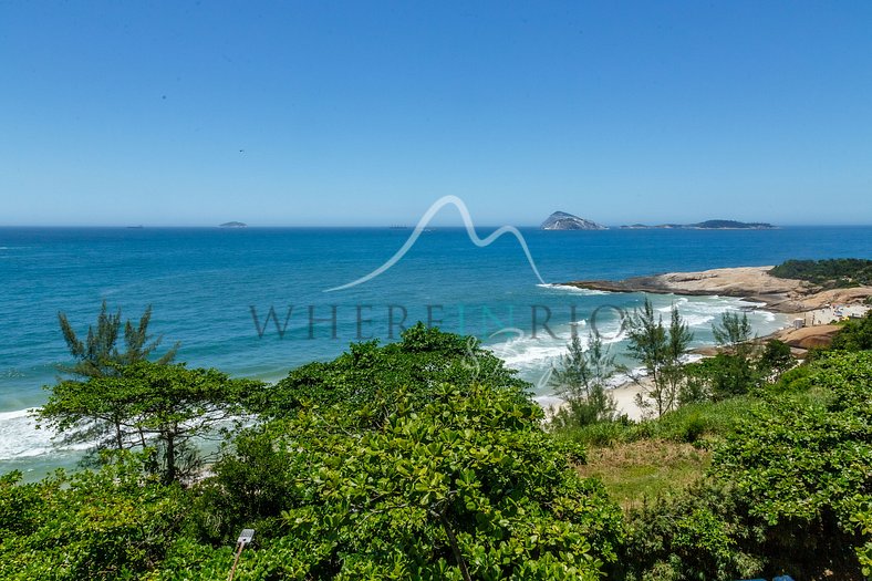 Ático Dúplex con Vista al Mar y Balcón en Arpoador