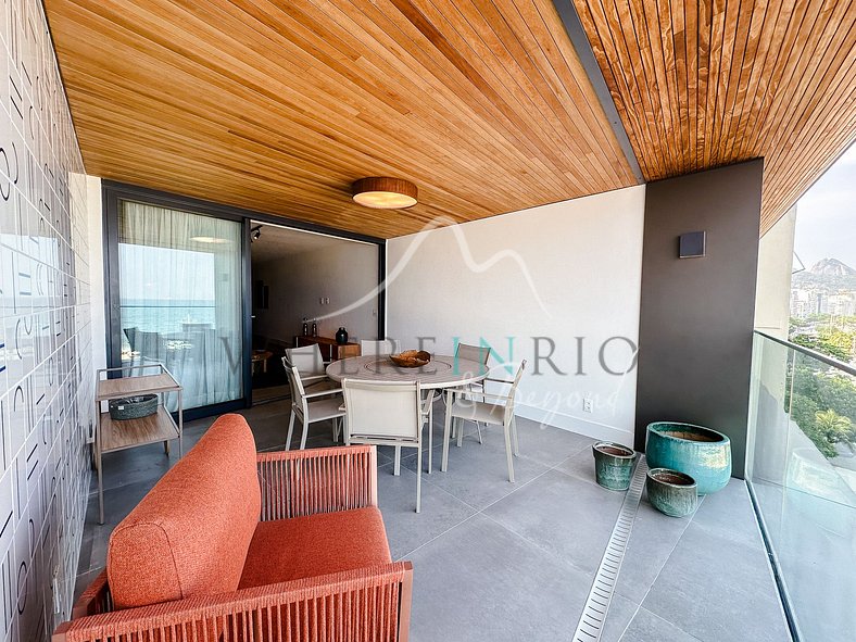 Beachfront apartment in Copacabana for season