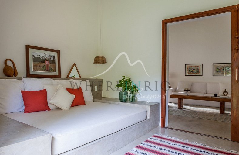 Beautiful and comfortable house near the Quadrado and the be