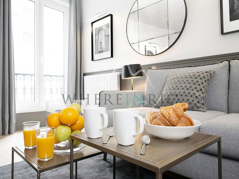 Bel appartement moderne de 2 chambres à Paris