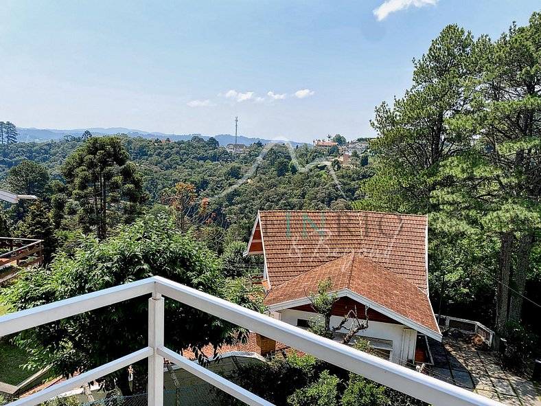 Belle maison pour les vacances à Campos de Jordão