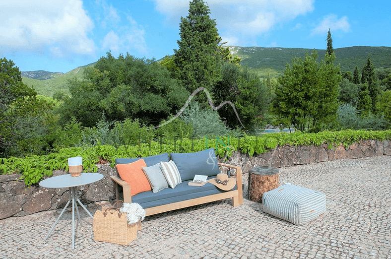 Belle propriété avec quatre maisons à Arrábida