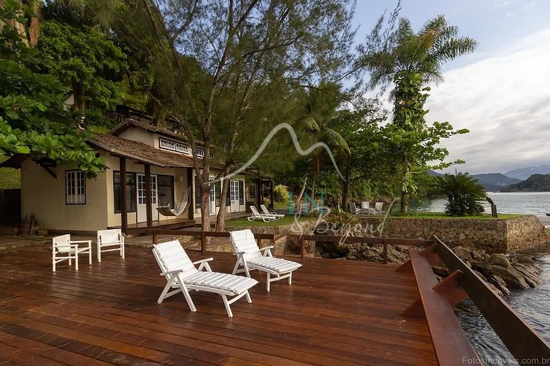 Casa de lujo en isla de Gipóia en Angra dos Reis