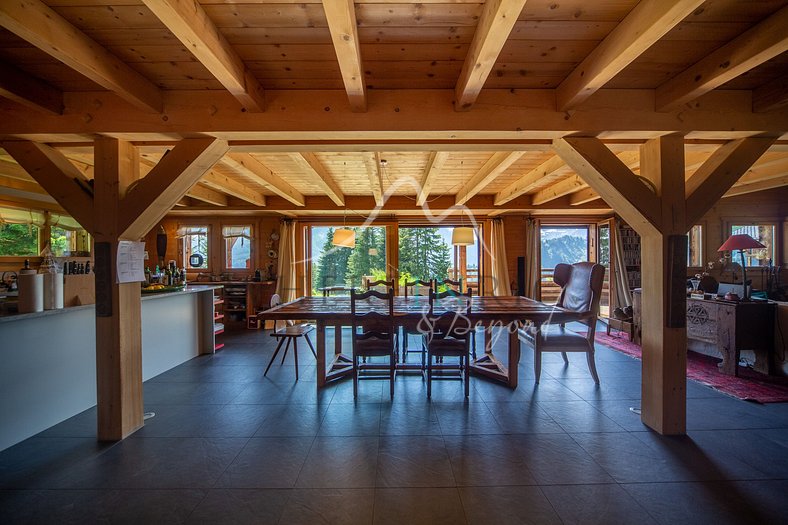 Chalet de montagne de luxe à vendre en Suisse