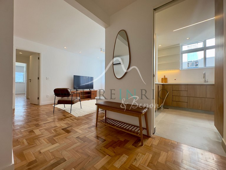 Charming Apartment for Seasonal Rental in Leblon