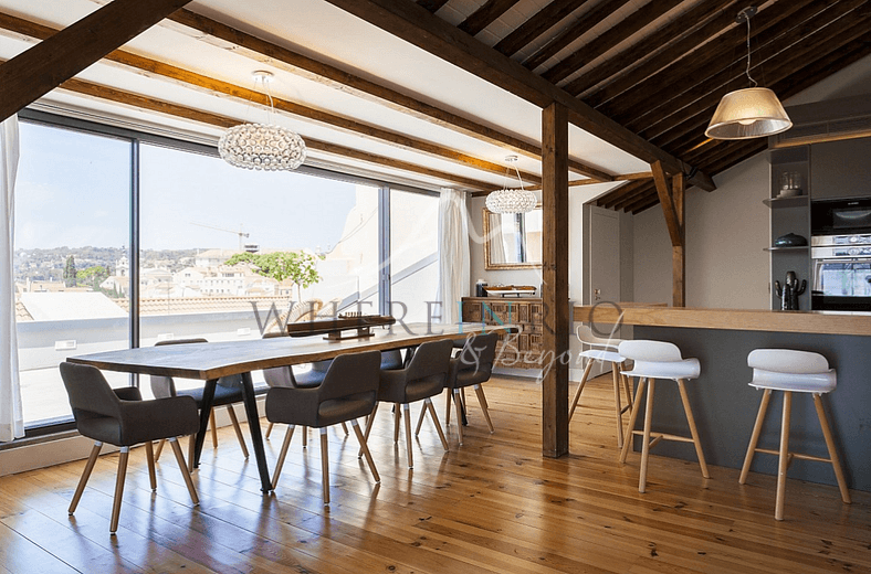 Duplex Penthouse with view of the Tagus River