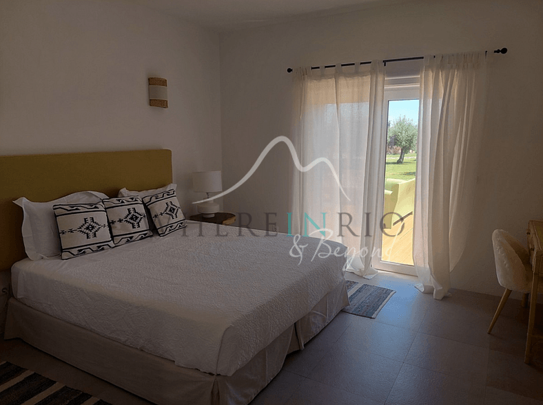 Hermosa Villa con Vistas al Océano en Tavira