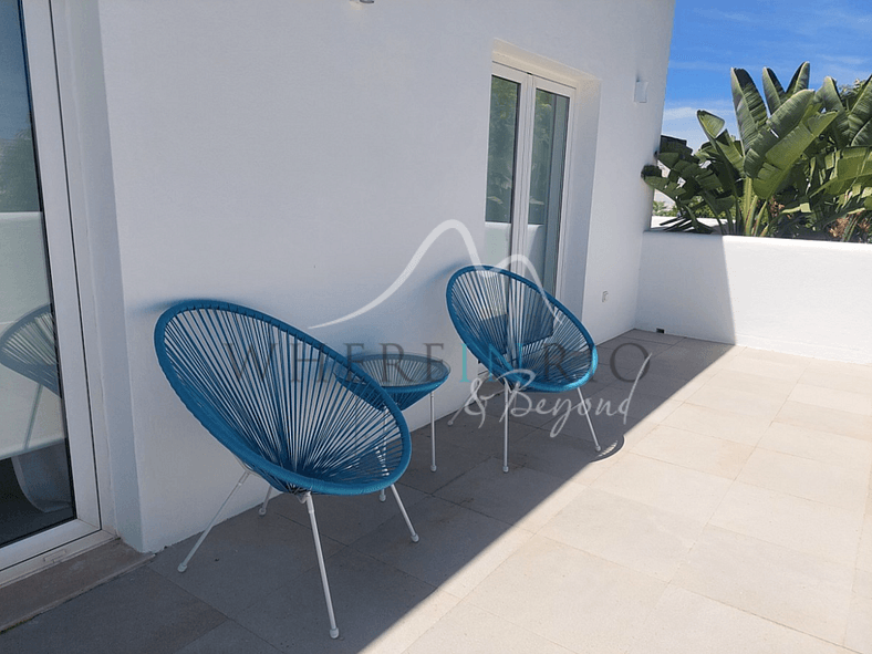 Hermosa Villa con Vistas al Océano en Tavira