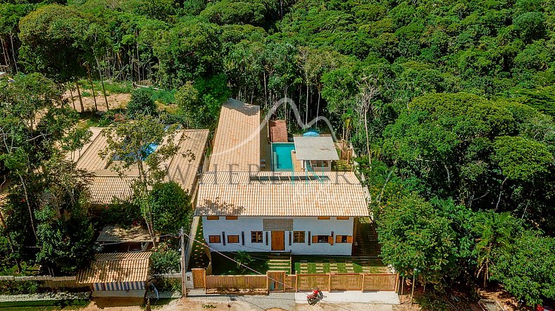 House with pool for vacations in Trancoso