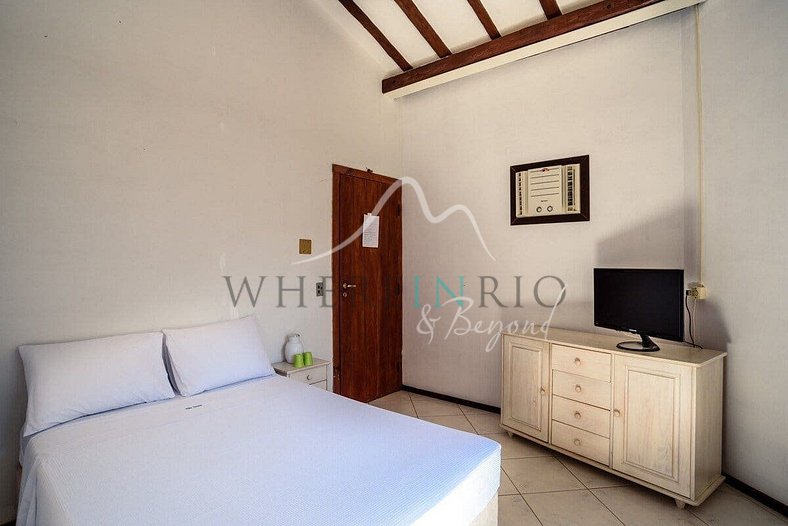 House with sea view in Ilhabela for vacation rental