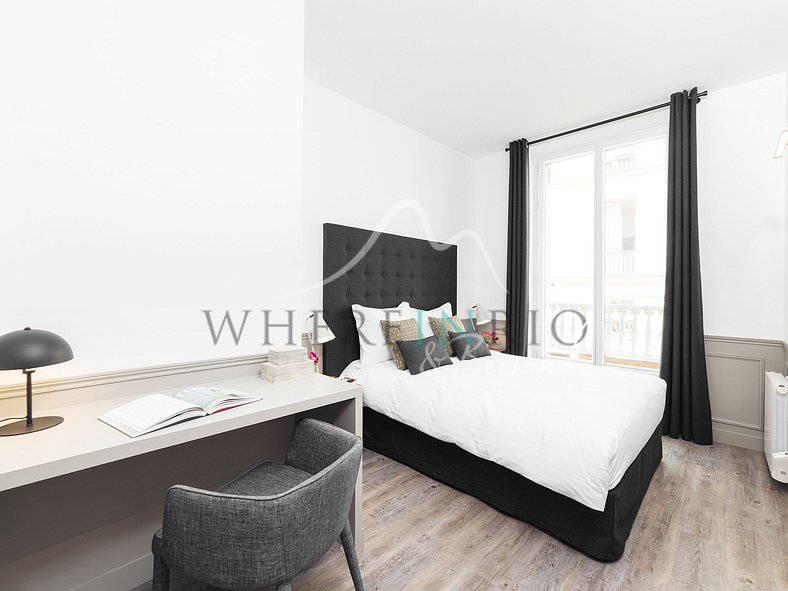 Luxueux appartement parisien avec 4 chambres