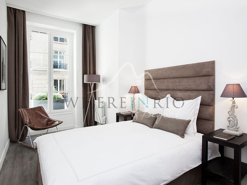 Luxury 2 bedroom apartment in Paris