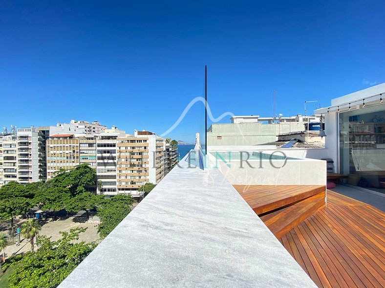 Luxury penthouse with 3 suites and pool in Ipanema