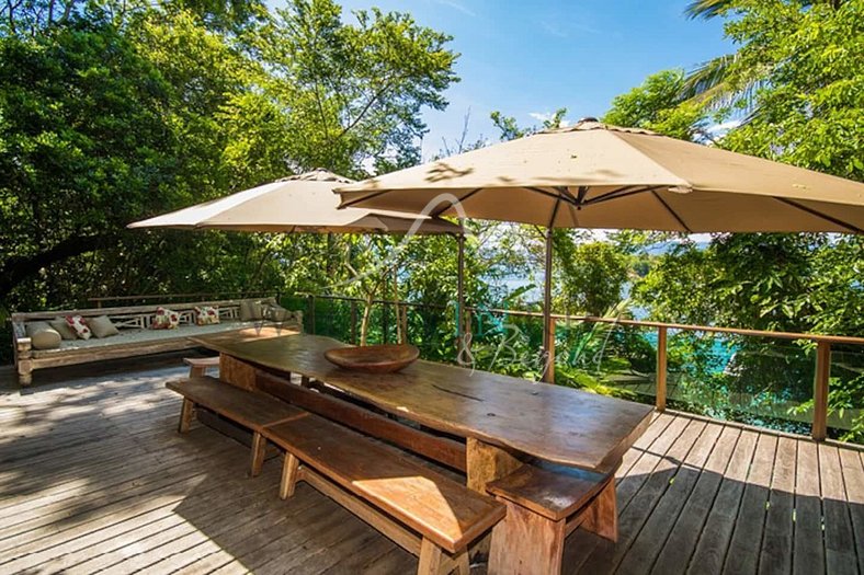 Luxury vacation home in Ilha Grande