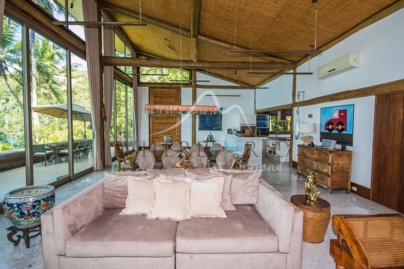 Luxury vacation home in Ilha Grande