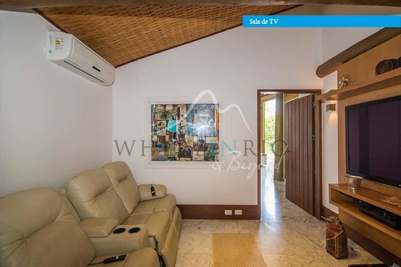 Luxury vacation home in Ilha Grande