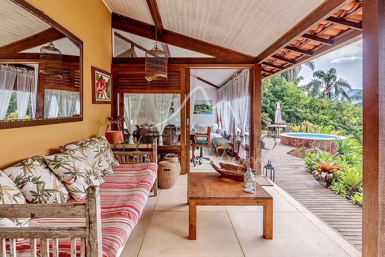 Luxury villa in Angra dos Reis for seasonal rental