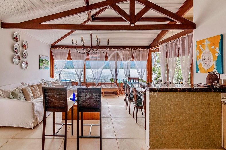 Luxury villa in Angra dos Reis for seasonal rental