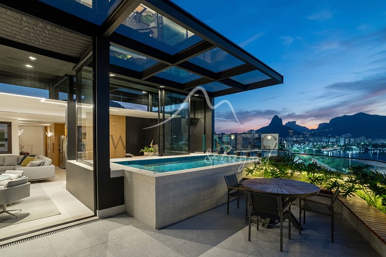 Magnifique penthouse avec piscine et vue splendide