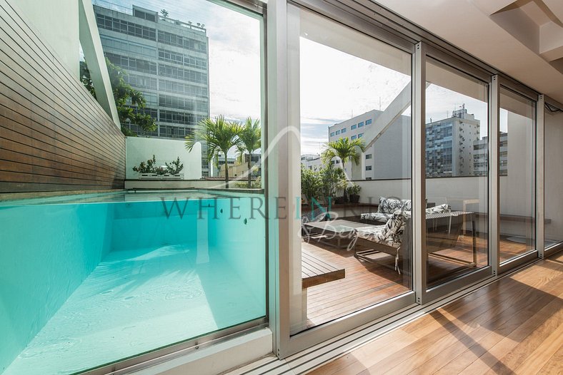 Penthouse de luxe avec 4 suites et piscine à Leblon