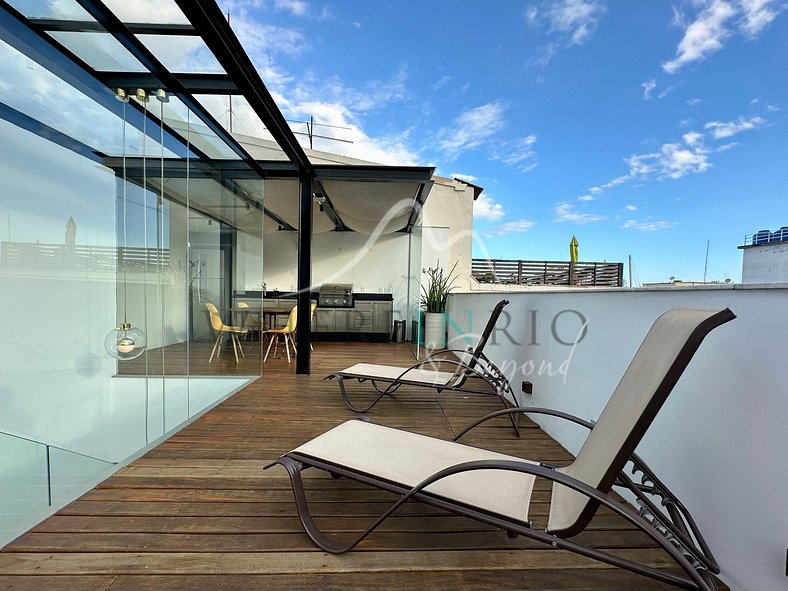 Penthouse triplex avec piscine pour les vacances à Copacaban