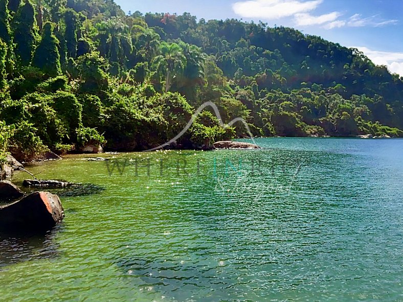 Propiedad extraordinaria en la isla de Gipoia en Angra dos R