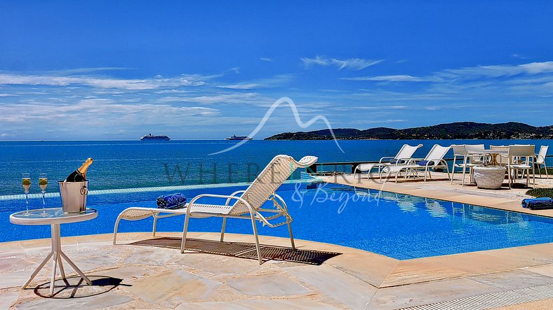 Spectaculaire maison en bord de mer avec 8 suites à Búzios e