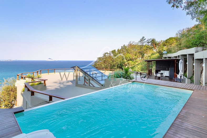 Spectaculaire manoir à Joá avec piscine et vues magnifiques