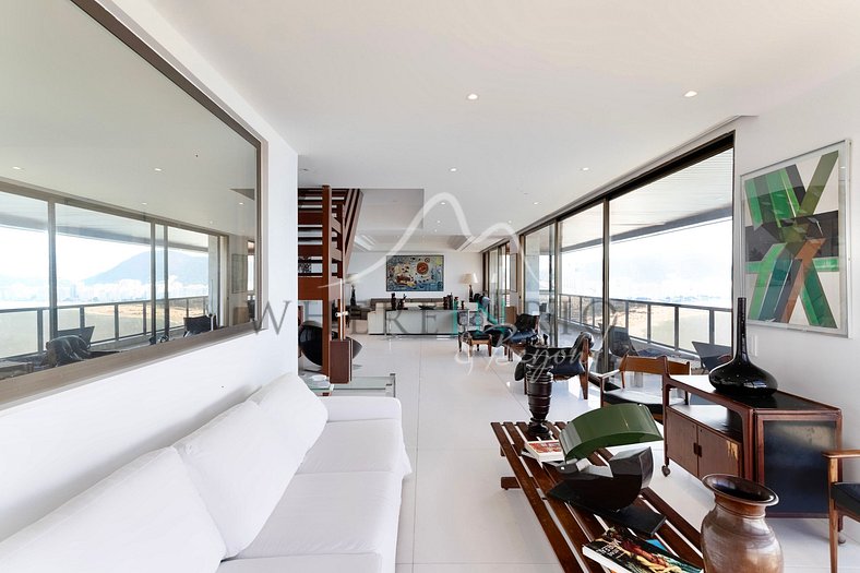 Splendide penthouse de 5 suites avec vue digne d'une carte p