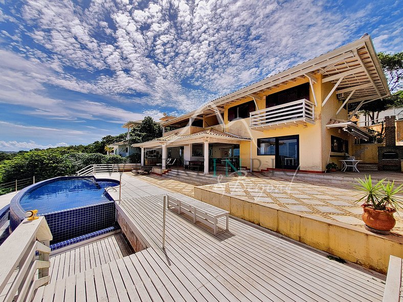 Villa à louer avec piscine et superbe vue à Buzios